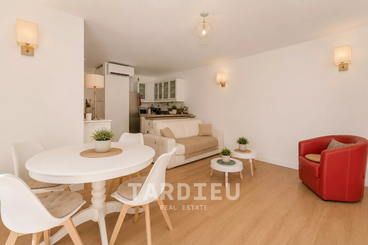 Luxury Apartment for sale in Saint-Tropez, 799 000 €, Photo 3
