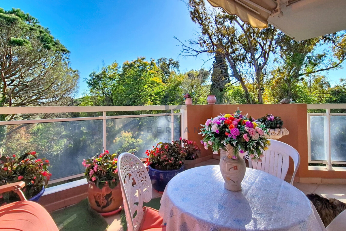 Appartement de luxe à vendre à Saint-Raphaël, 665 000 €, Photo 3