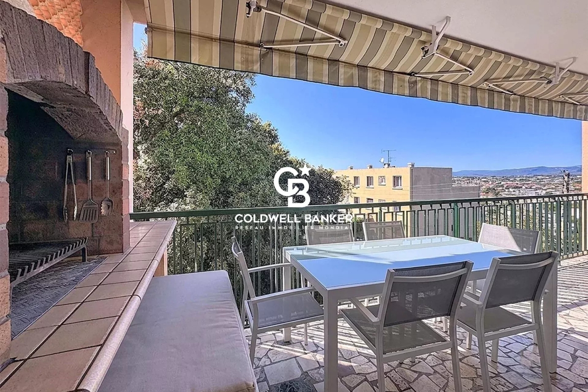 Maison de luxe à vendre à Saint-Raphaël, 630 000 €, Photo 4