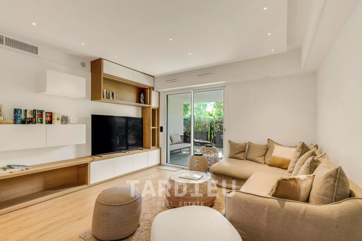Appartement de luxe à vendre à Saint-Tropez, 1 295 000 €, Photo 4