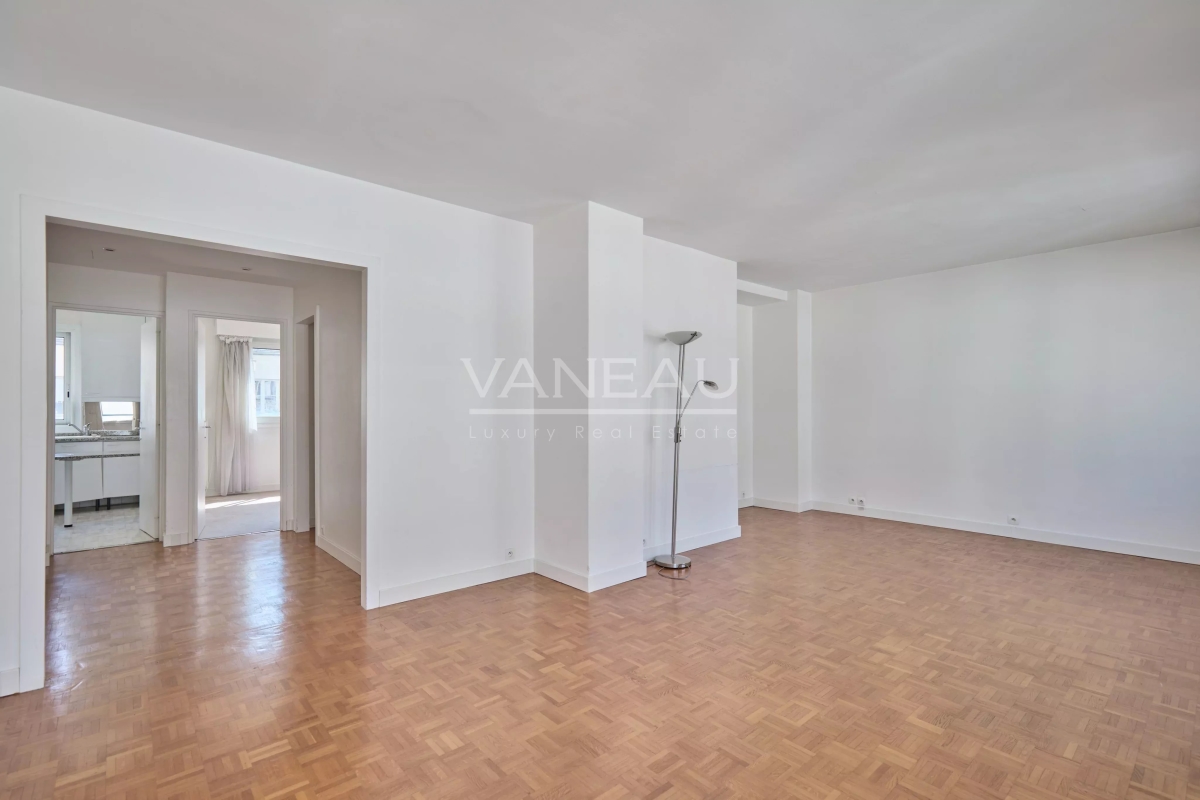 Luxury Apartment for sale in Paris 7ème, 965 000 €, Photo 6