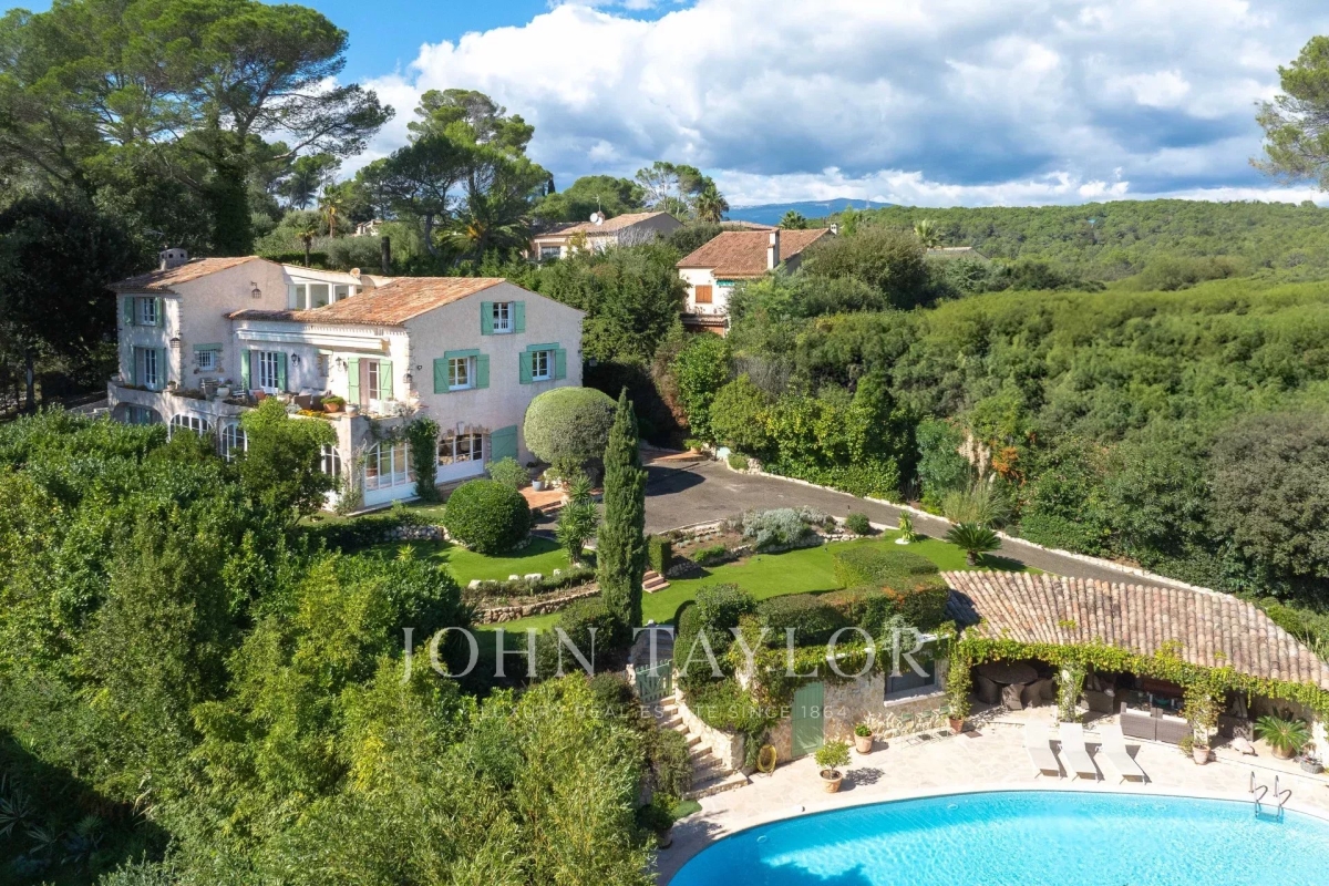 Maison de luxe à vendre à Mougins, 3 200 000 €, Photo 1