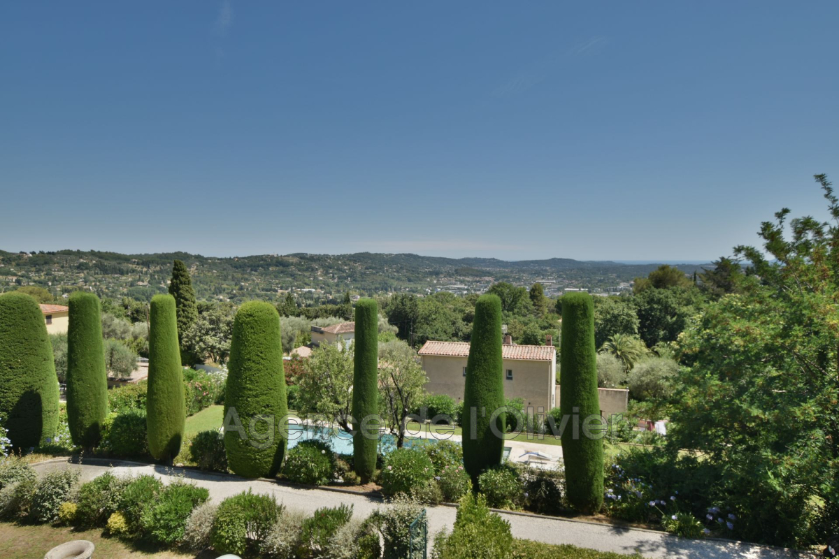 Appartement de luxe à vendre à Grasse, 650 000 €, Photo 1