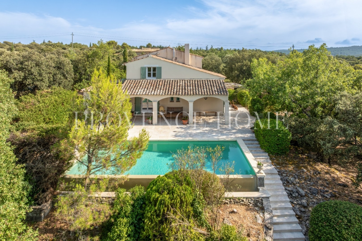 Maison de luxe à vendre à Bonnieux, 1 095 000 €, Photo 1