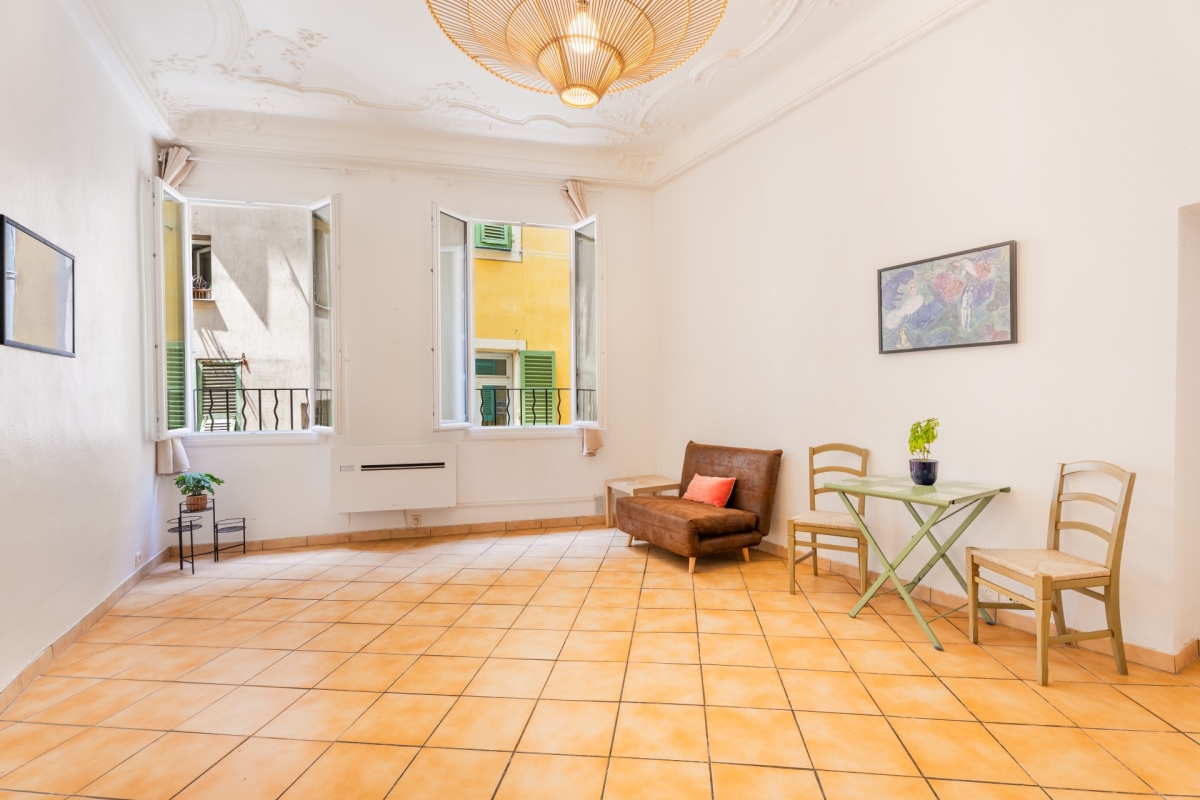 Appartement de luxe à vendre à Nice, 259 000 €, Photo 1