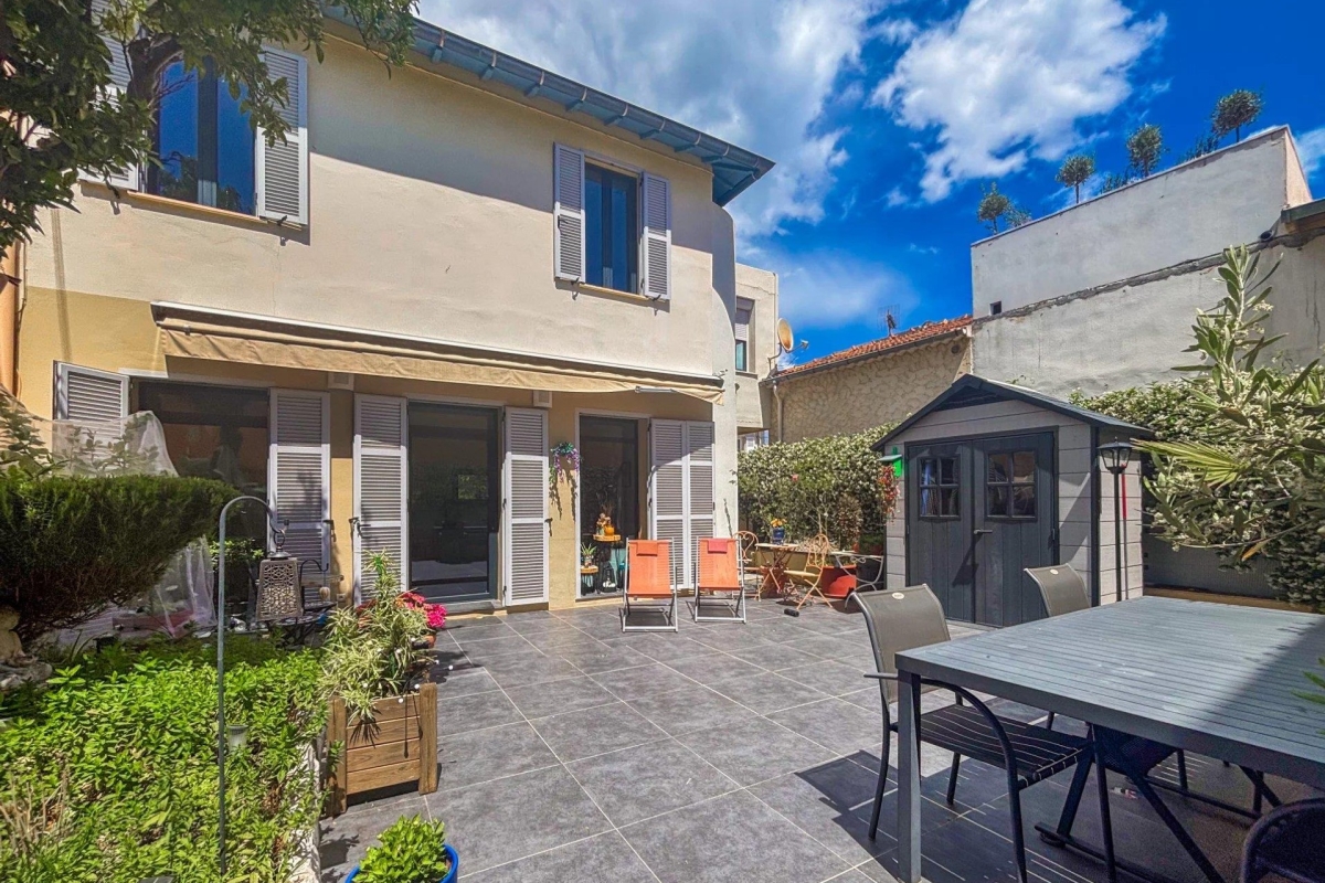 Luxury House for sale in Saint-Jean-Cap-Ferrat, 1 320 000 €, Photo 1