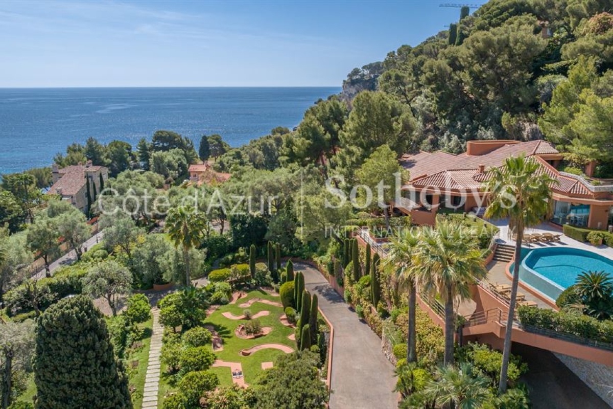 Luxury House for sale in Saint-Jean-Cap-Ferrat, 49 000 000 €, Photo 2