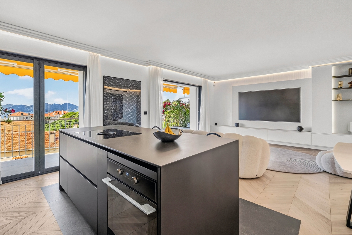 Appartement de luxe à vendre à Cannes, 795 000 €, Photo 2