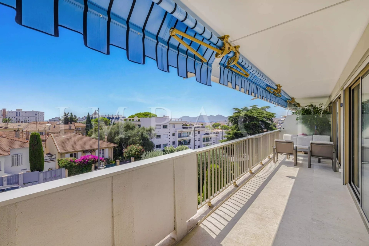 Appartement de luxe à vendre à Cannes, 1 090 000 €, Photo 2