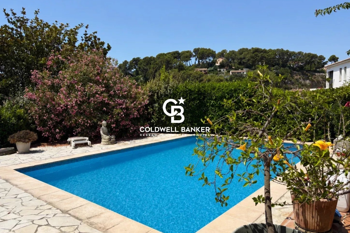 Maison de luxe à vendre à Carqueiranne, 1 380 000 €, Photo 3