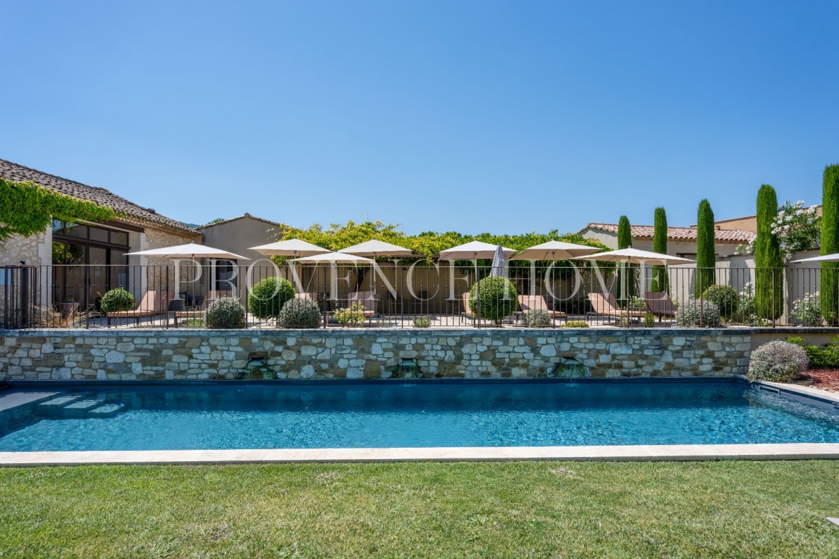 Luxury House for sale in Gordes, 3 300 000 €, Photo 3