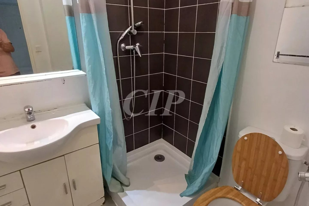 Appartement de luxe à vendre à Marseille 3ème, 265 000 €, Photo 4