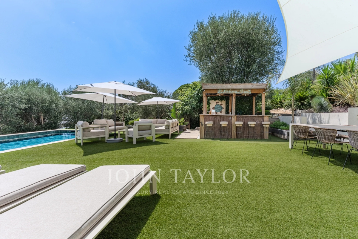 Luxury House for sale in Mougins, 1 590 000 €, Photo 4