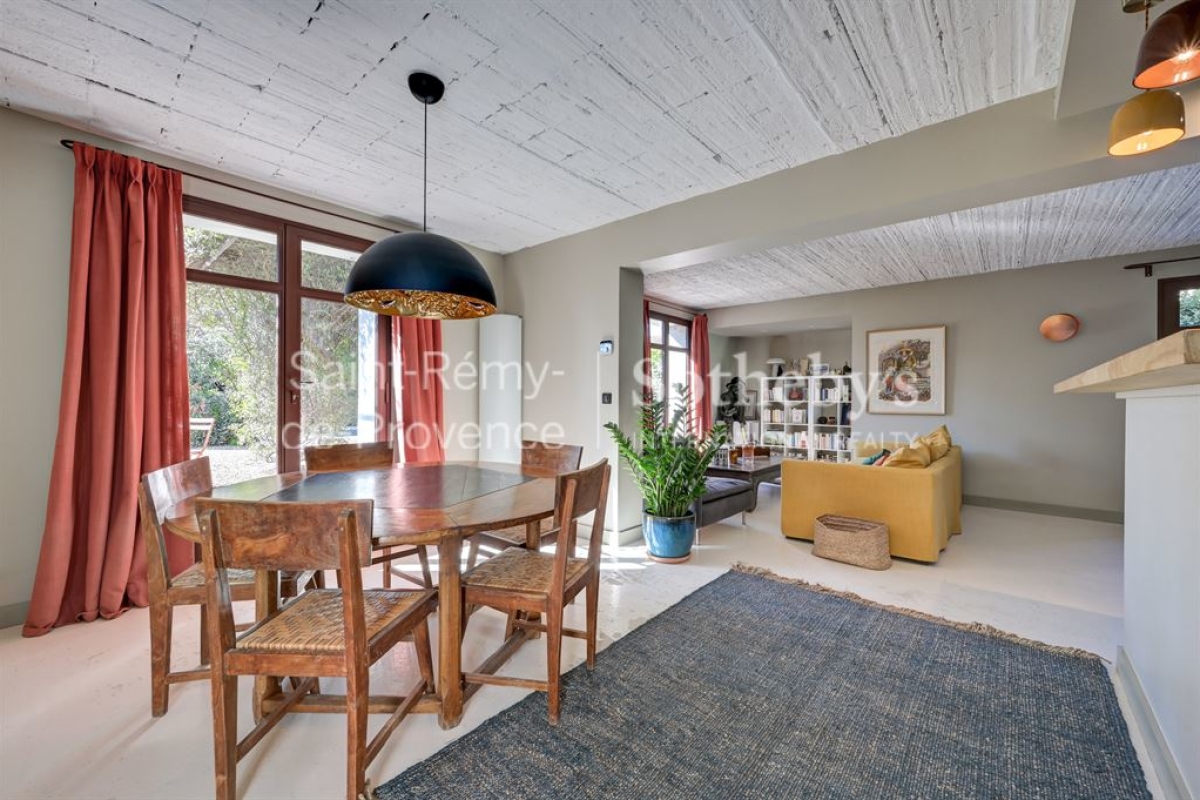 Maison de luxe à vendre à Saint-Rémy-de-Provence, 845 000 €, Photo 5