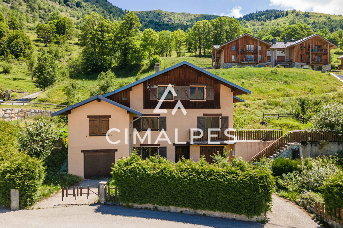 Luxury House for sale in Saint-Martin-de-Belleville, 1 850 000 €, Photo 1