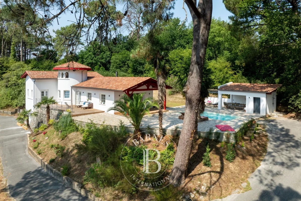 Luxury House for sale in Saint-Jean-de-Luz, 2 785 000 €, Photo 1