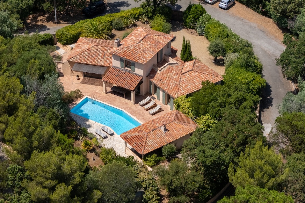 Luxury House for sale in La Croix-Valmer, 1 900 000 €, Photo 2