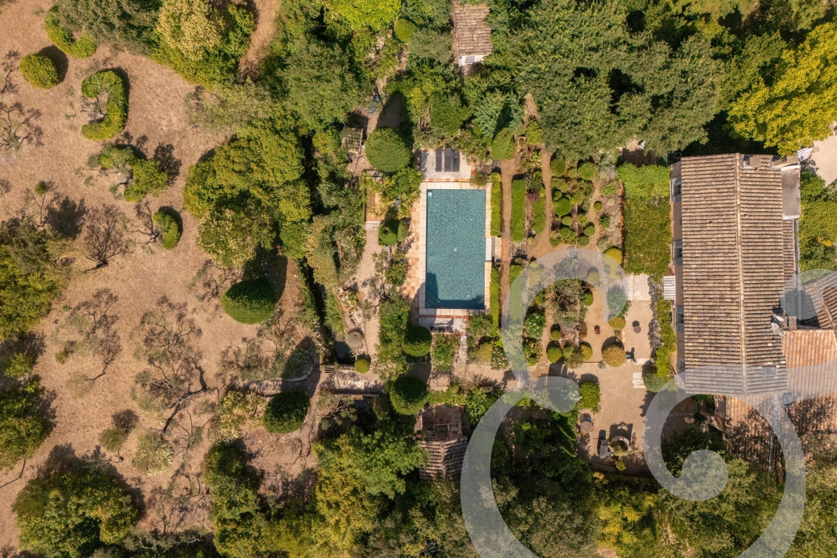 Maison de luxe à vendre à Saint-Rémy-de-Provence, 1 575 000 €, Photo 2