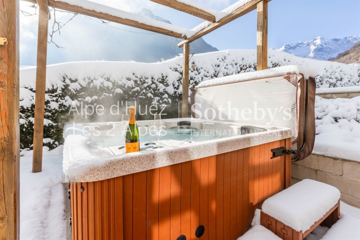 Maison de luxe à vendre à Les Deux Alpes, 1 395 000 €, Photo 3