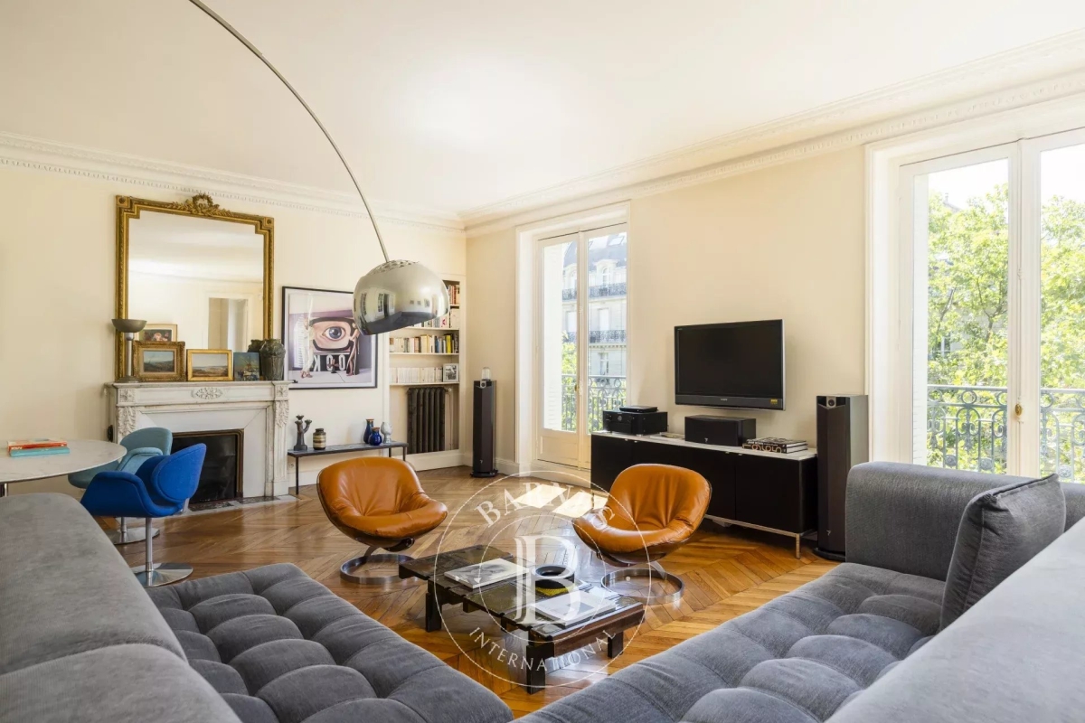 Luxury Apartment for sale in Paris 7ème, 2 970 000 €, Photo 3
