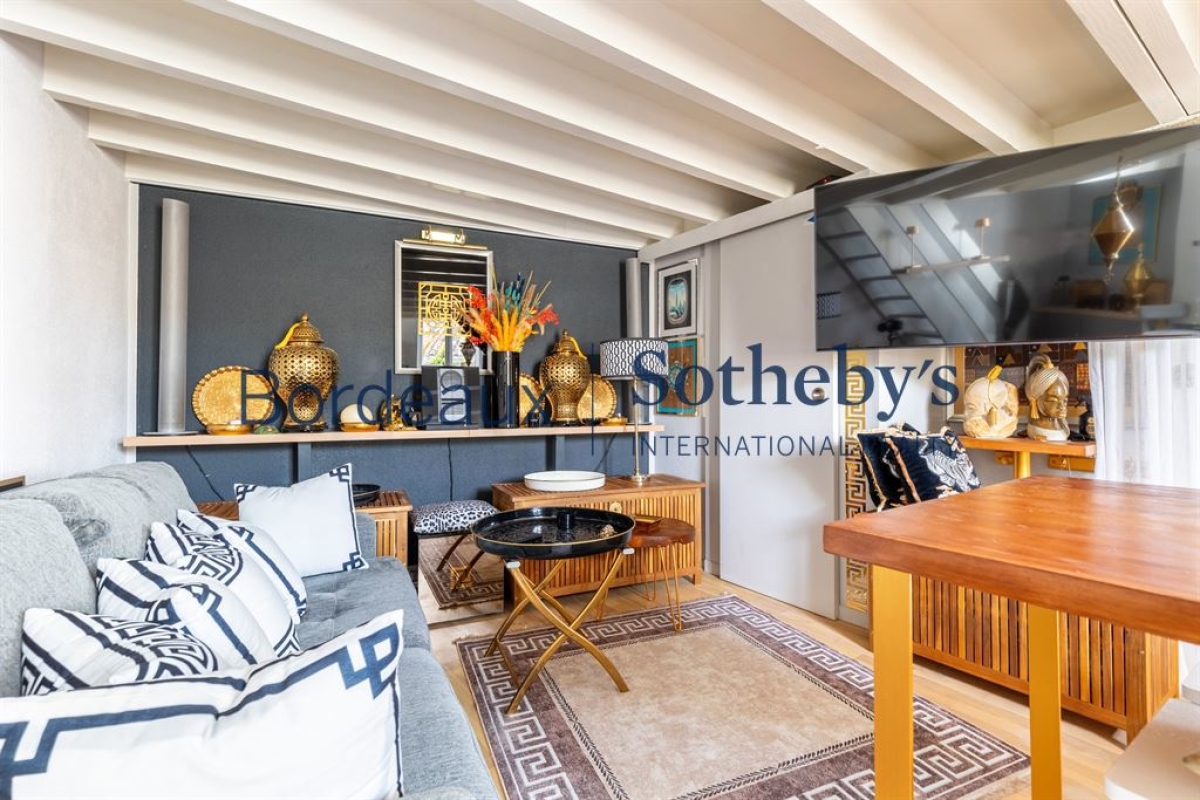 Luxury Apartment for sale in Bordeaux, 260 000 €, Photo 4