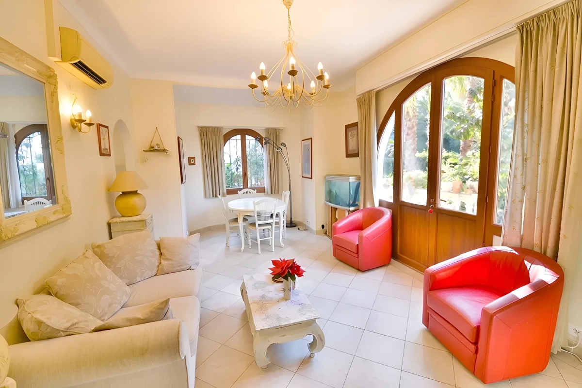 Maison de luxe à vendre à Antibes, 897 000 €, Photo 4