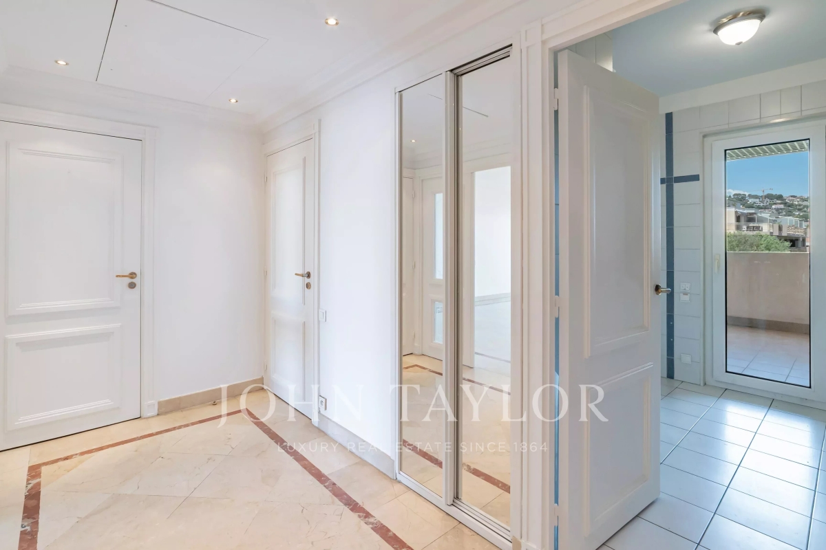 Appartement de luxe à vendre à Vallauris, 390 000 €, Photo 5
