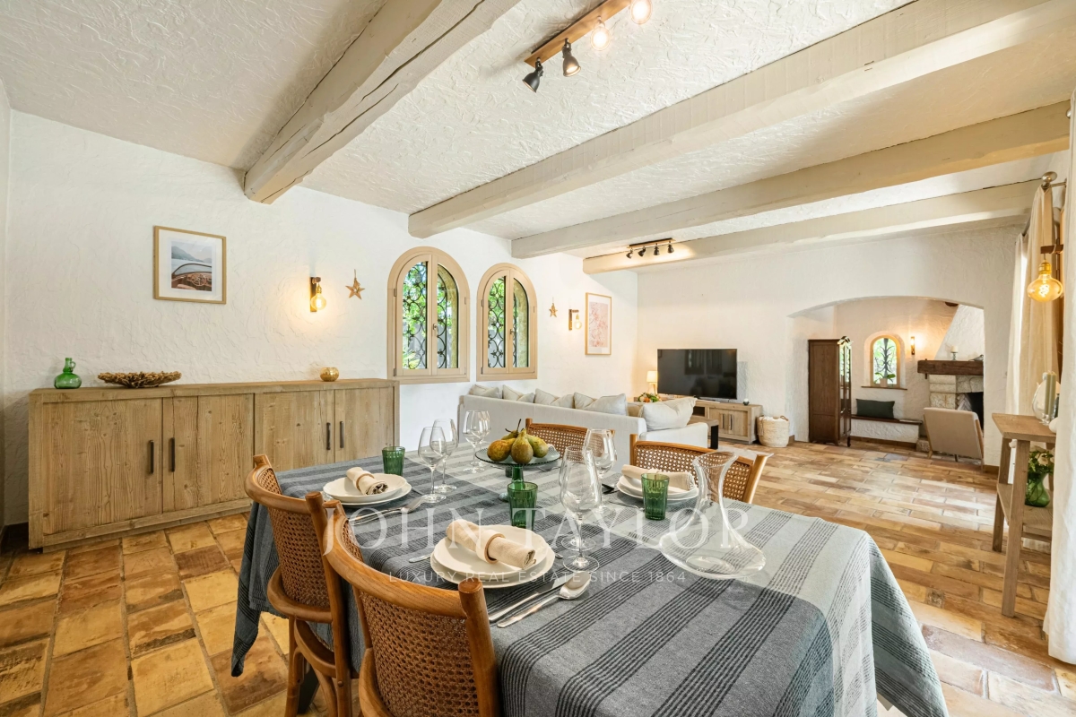 Luxury House for sale in Mougins, 1 350 000 €, Photo 5