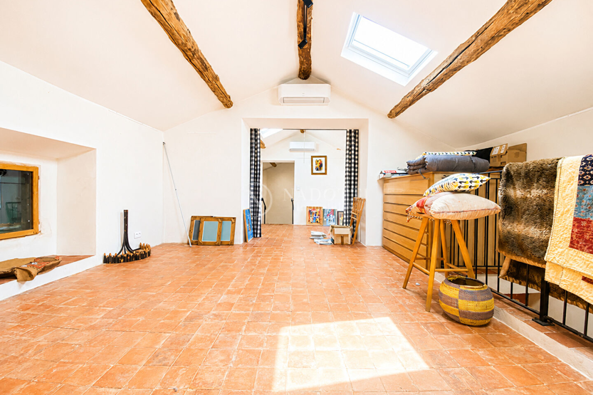 Maison de luxe à vendre à Cabrières-d'Avignon, 880 000 €, Photo 6