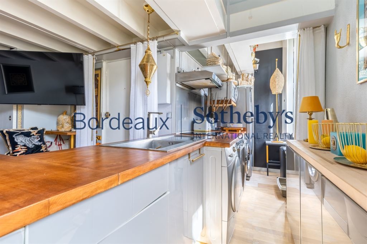 Luxury Apartment for sale in Bordeaux, 260 000 €, Photo 7