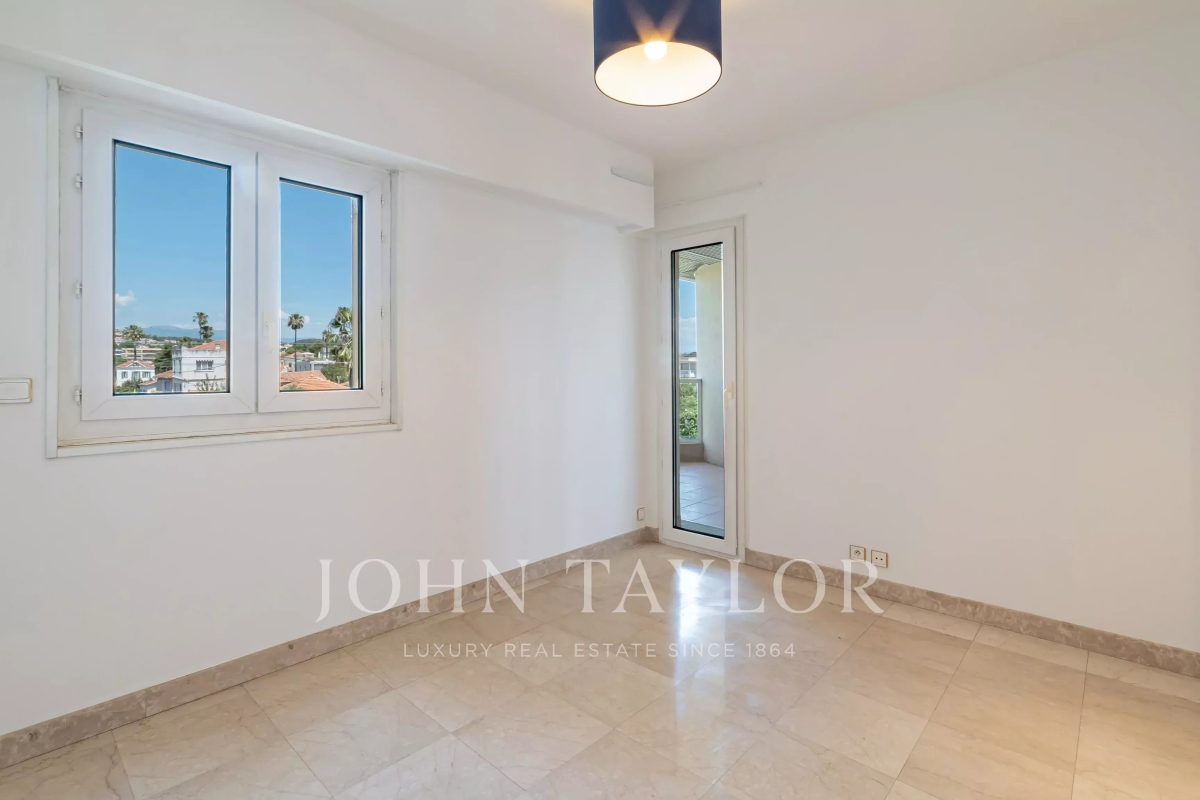 Appartement de luxe à vendre à Vallauris, 390 000 €, Photo 7