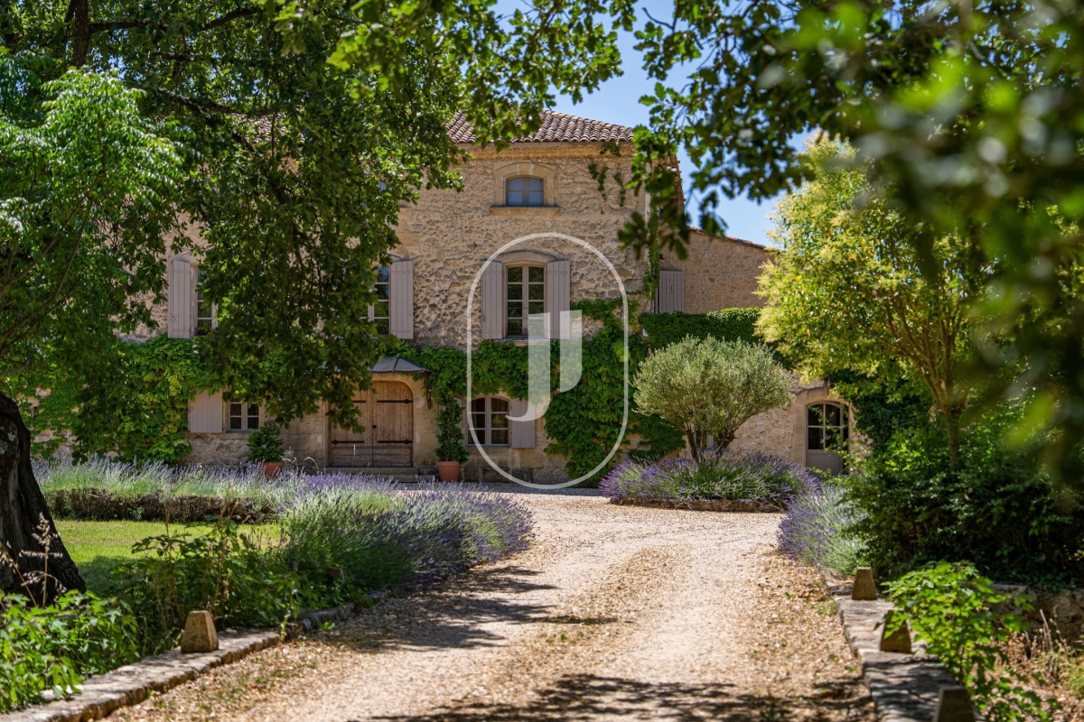 Maison de luxe à vendre à Aix-en-Provence, 7 500 000 €, Photo 1