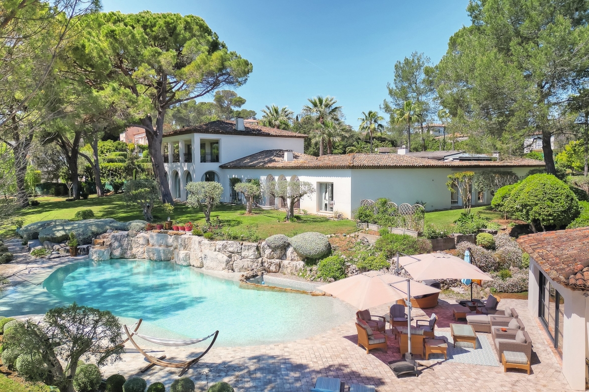 Maison de luxe à vendre à Mougins, 10 000 000 €, Photo 1