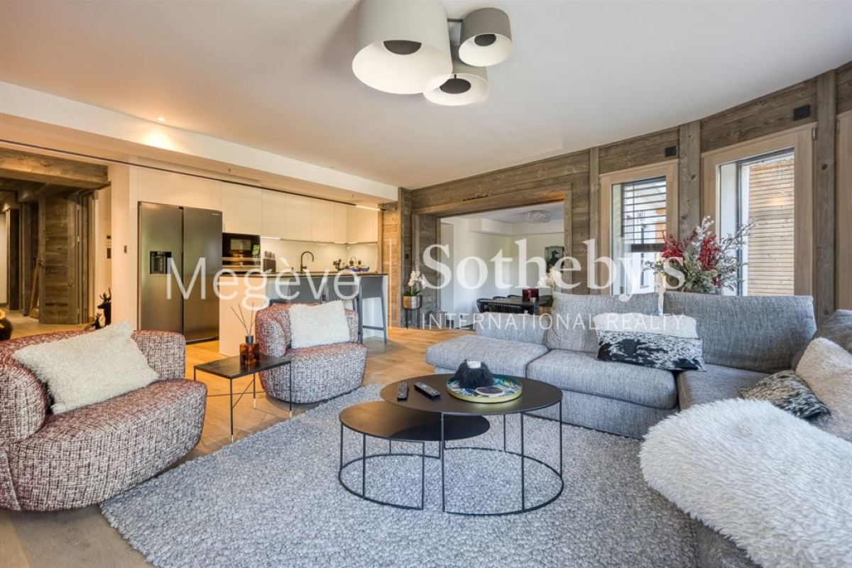 Luxury Apartment for sale in Megève, 1 890 000 €, Photo 3