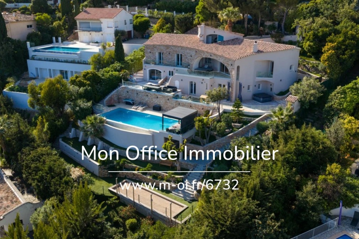 Luxury House for sale in Roquebrune-sur-Argens, 5 950 000 €, Photo 1