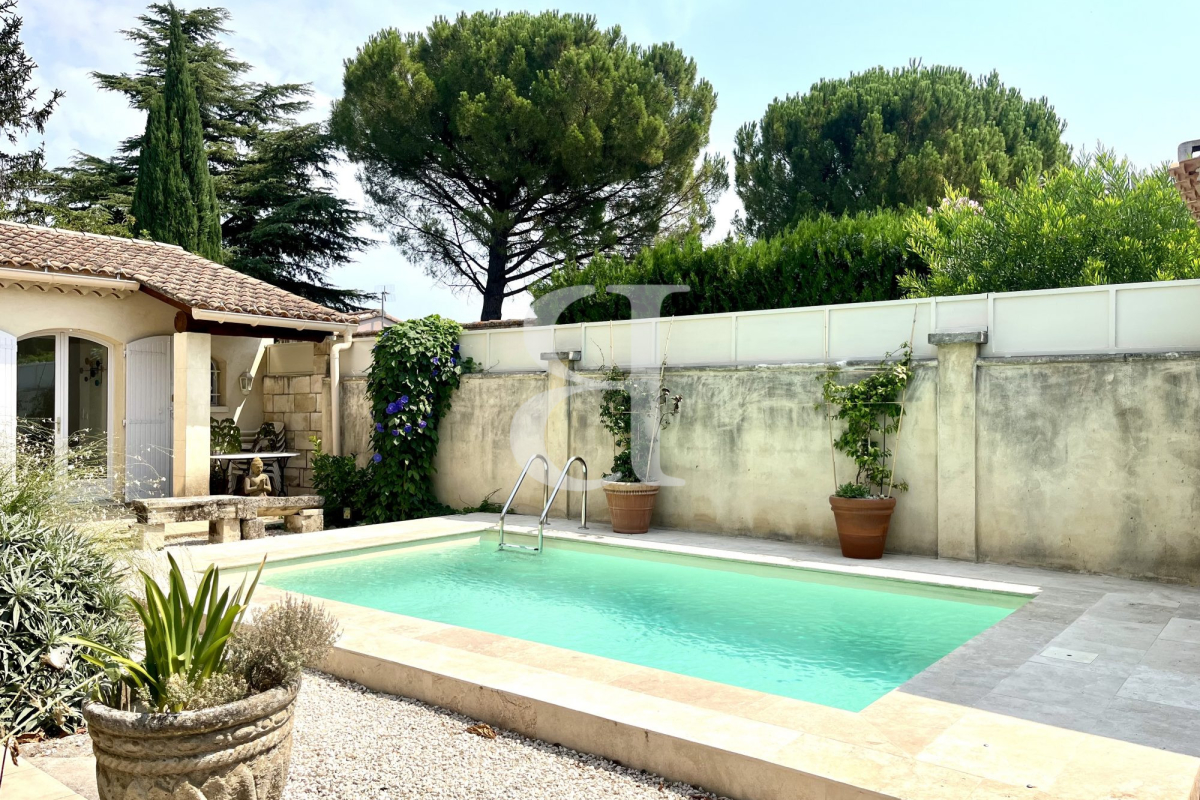Luxury House for sale in Saint-Rémy-de-Provence, 1 265 000 €, Photo 1