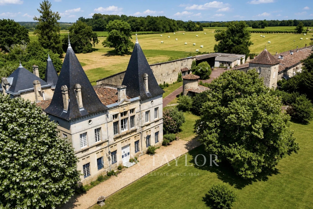 Maison de luxe à vendre à La Sauve, 1 600 000 €, Photo 1
