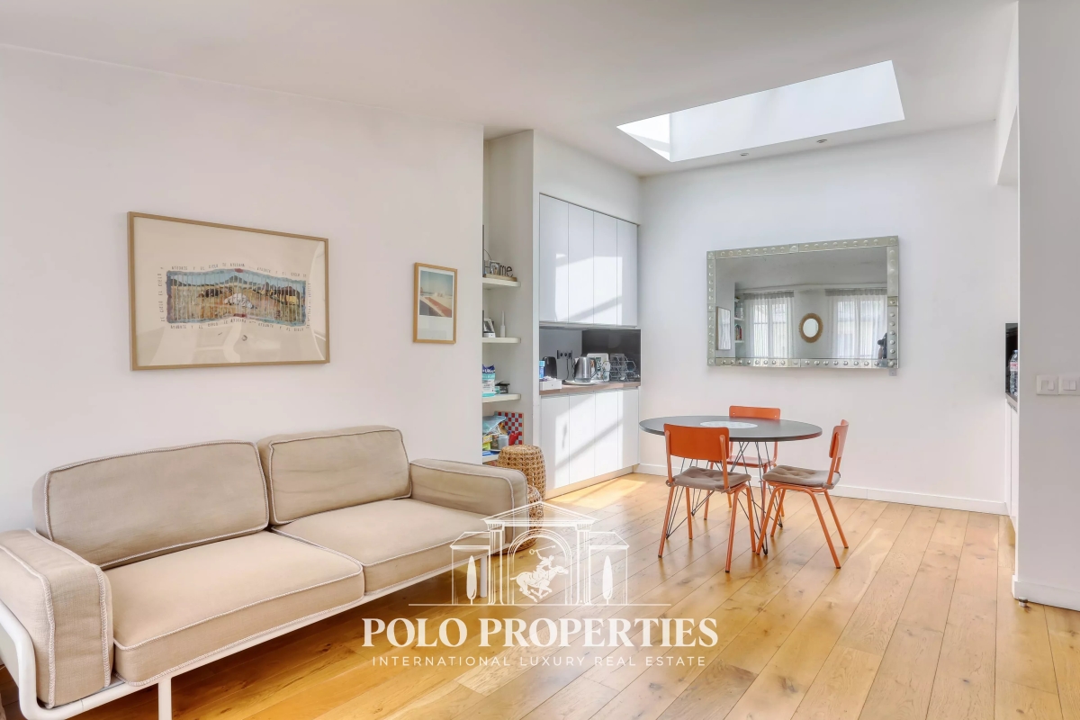 Luxury Apartment for sale in Paris 1er, 800 000 €, Photo 1
