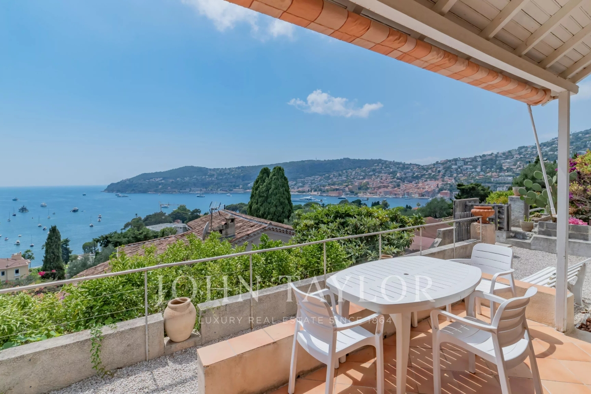 Maison de luxe à vendre à Villefranche-sur-Mer, 1 700 000 €, Photo 2