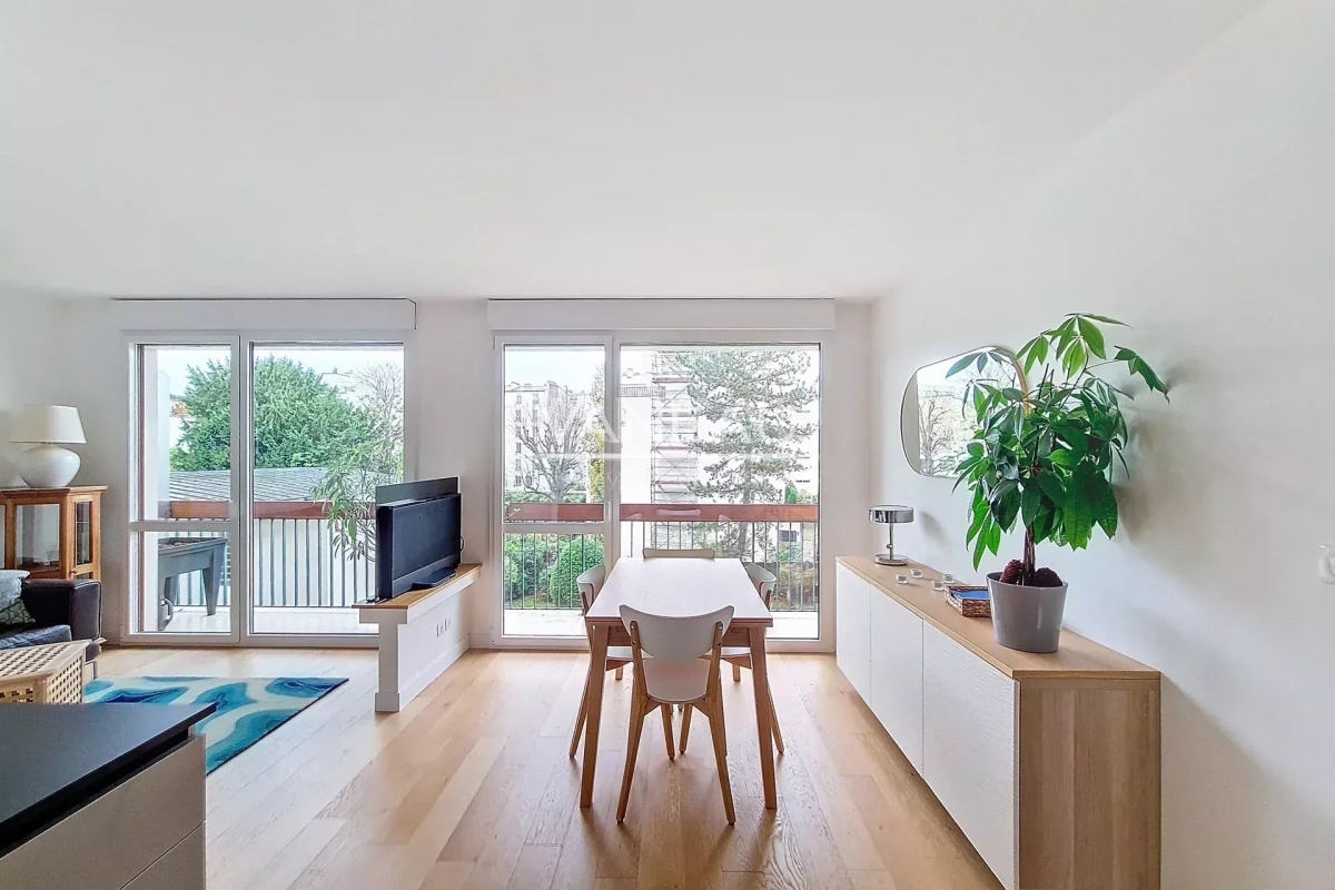 Luxury Apartment for sale in Boulogne-Billancourt, 460 000 €, Photo 2