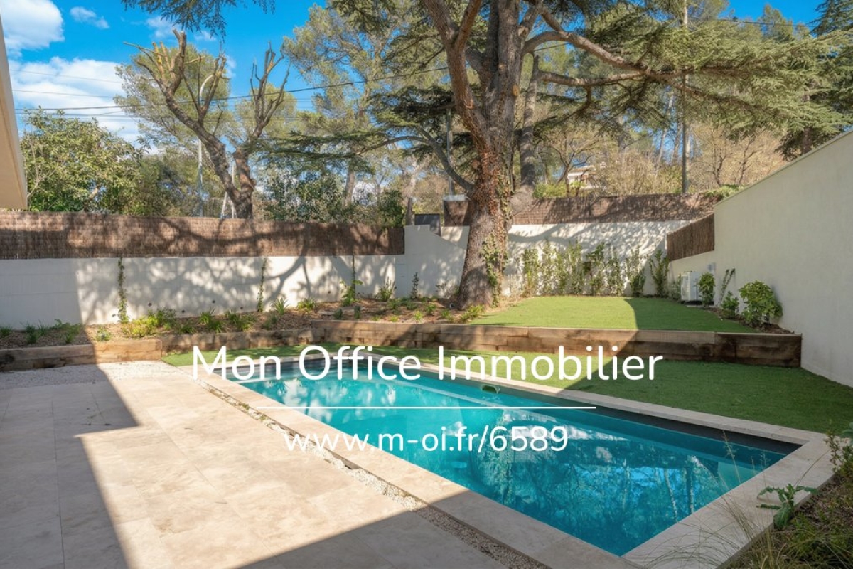 Maison de luxe à vendre à Aix-en-Provence, 850 000 €, Photo 3