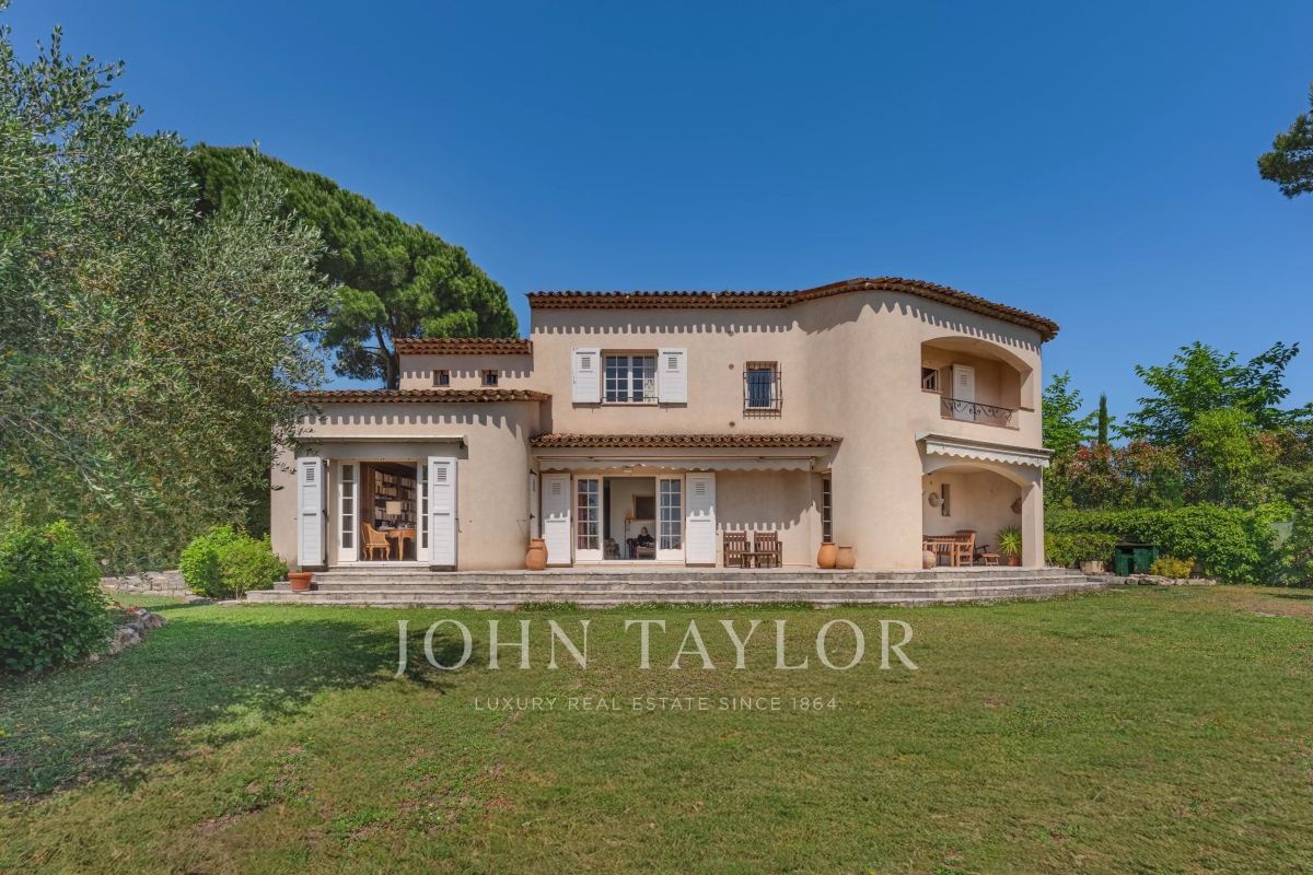 Maison de luxe à vendre à Mougins, 1 345 000 €, Photo 3