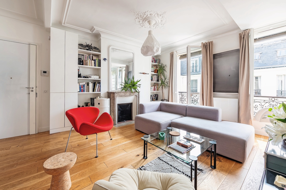 Luxury Apartment for sale in Paris 3ème, 892 000 €, Photo 3