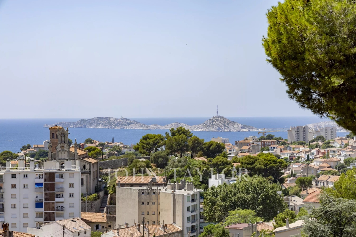 Luxury House for sale in Marseille 7ème, 1 500 000 €, Photo 3