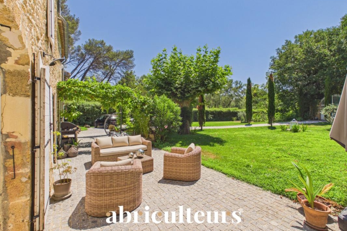 Maison de luxe à vendre à Grans, 845 000 €, Photo 4