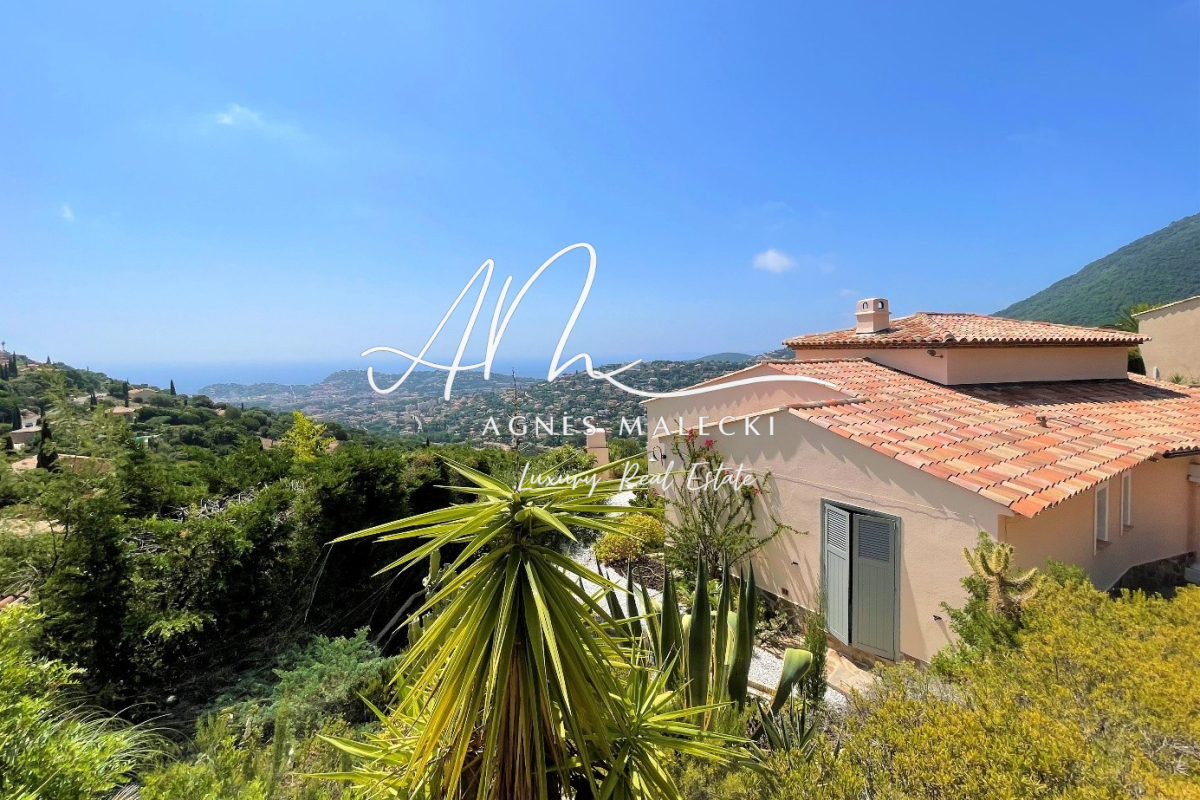 Luxury House for sale in Cavalaire-sur-Mer, 1 990 000 €, Photo 4