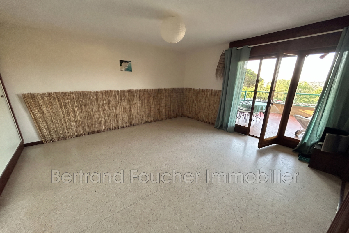 Luxury Apartment for sale in Cavalaire-sur-Mer, 245 000 €, Photo 5
