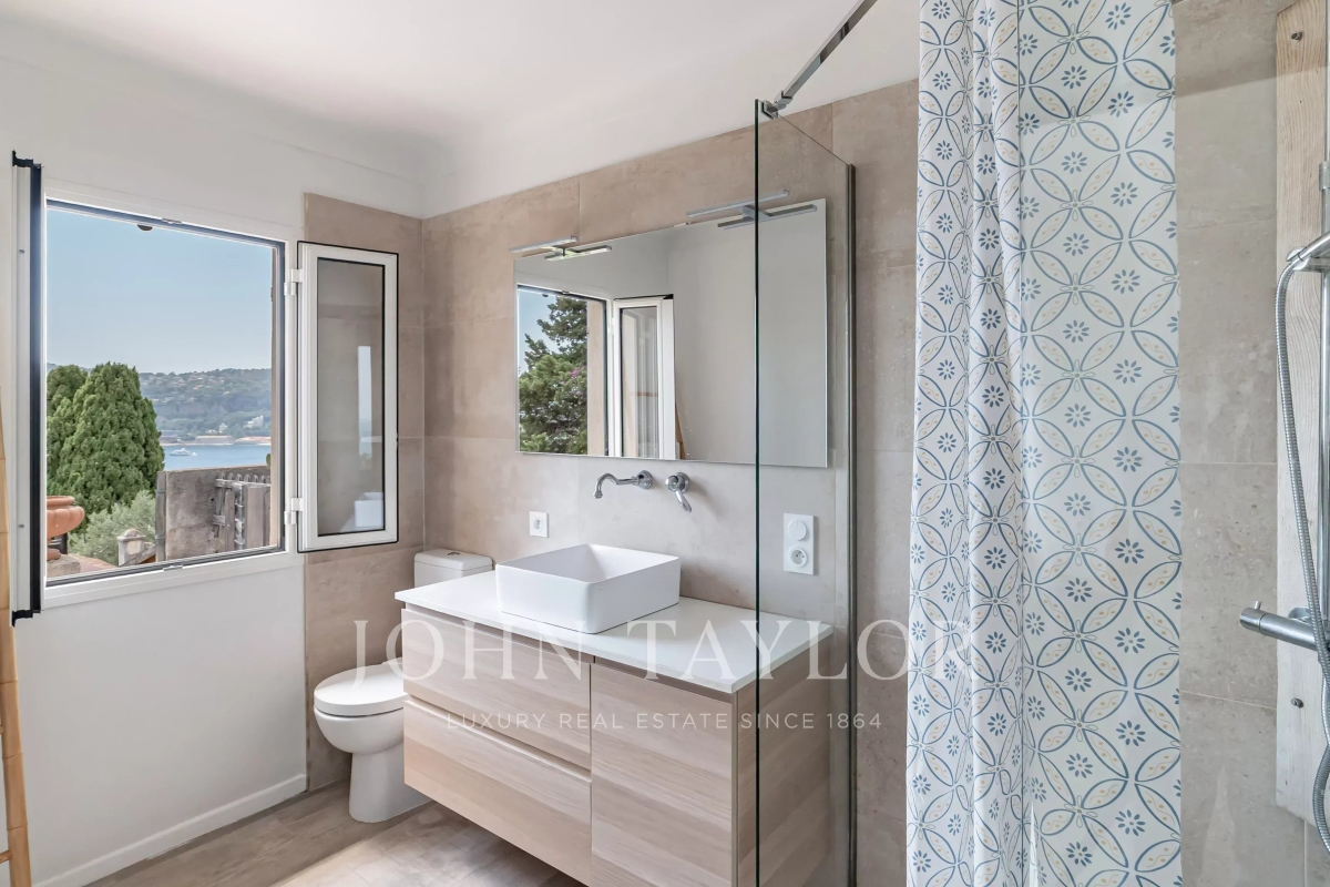 Maison de luxe à vendre à Villefranche-sur-Mer, 1 700 000 €, Photo 6