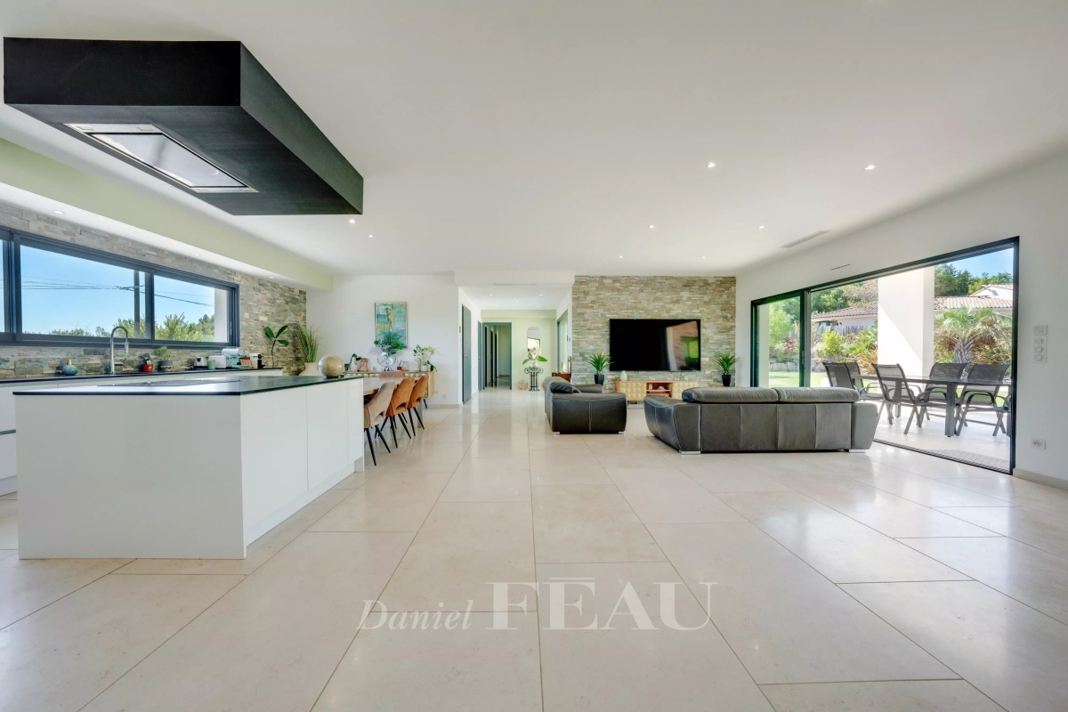 Maison de luxe à vendre à Aix-en-Provence, 1 740 000 €, Photo 6