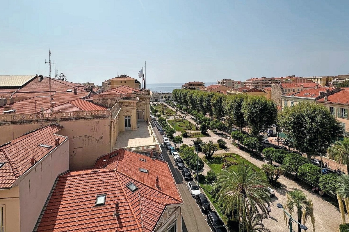 Luxury Apartment for sale in Menton, 958 000 €, Photo 1